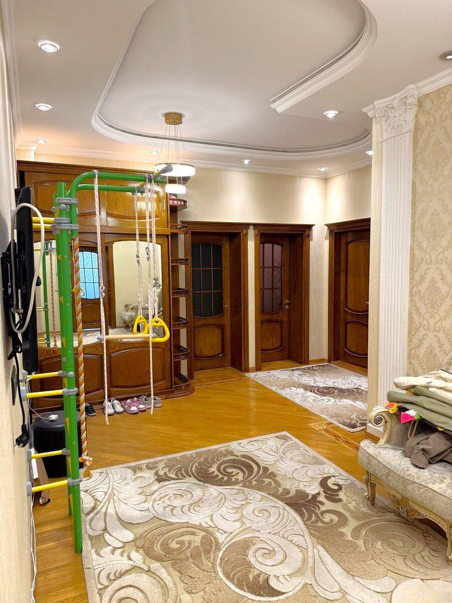 Satılır 4 otaqlı yeni tikili 180 m² — Mənzil, Bakı (10)
