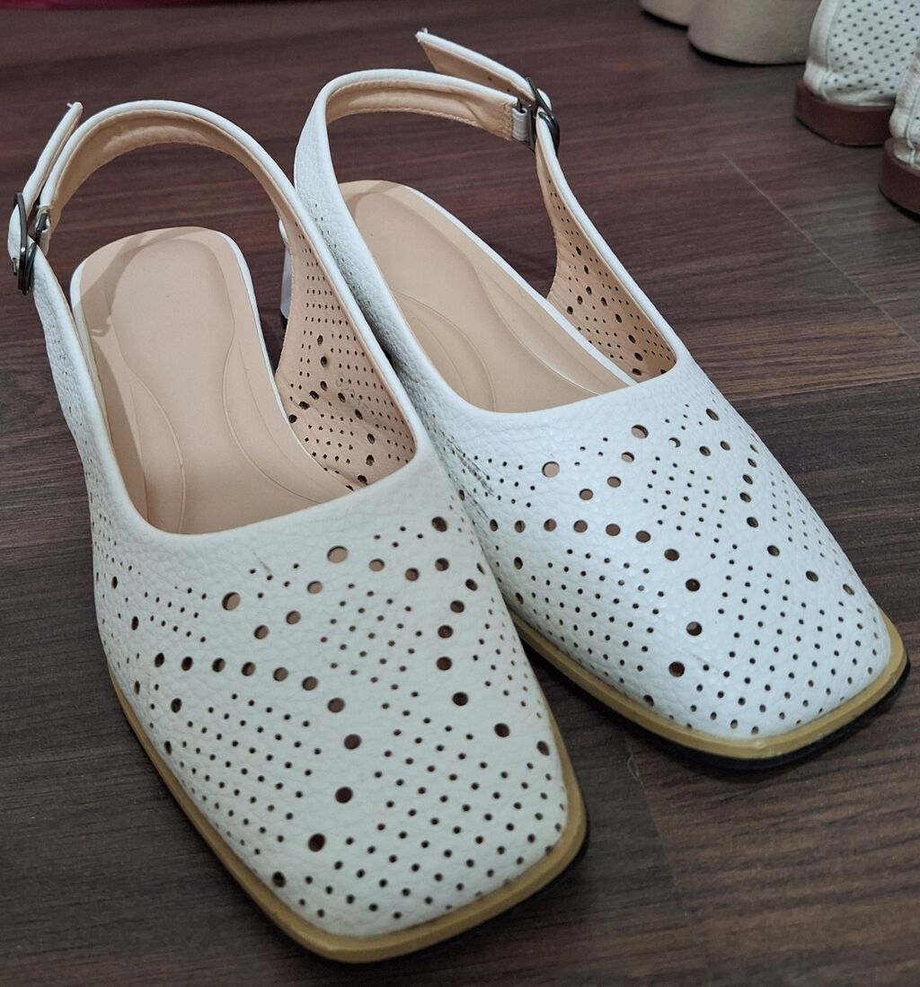 Tuflilər, Ölçü: 38, rəng - Ağ, İşlənmiş — Tufl, Bakı (3)