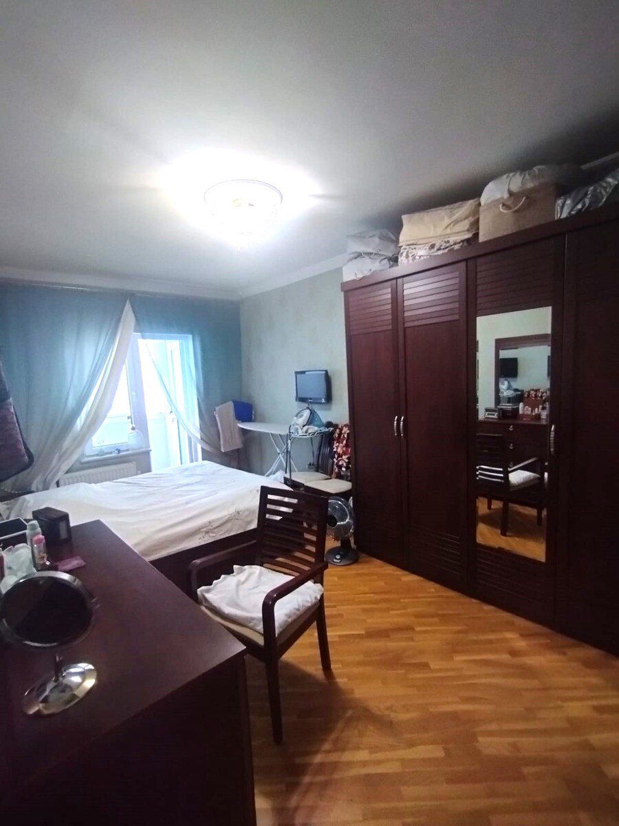 Satılır 4 otaqlı köhnə tikili 110 m² — Mənzil, Bakı (10)