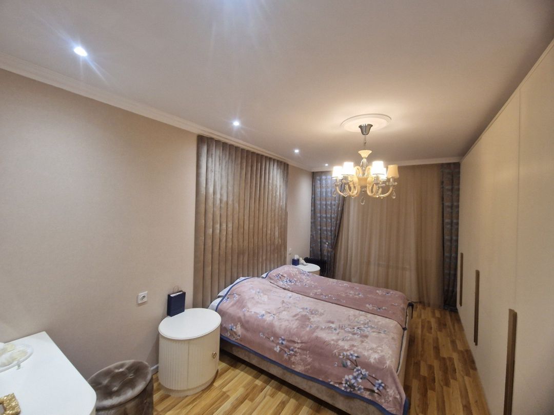 Satılır 4 otaqlı köhnə tikili 120 m² — Mənzil, Bakı (9)