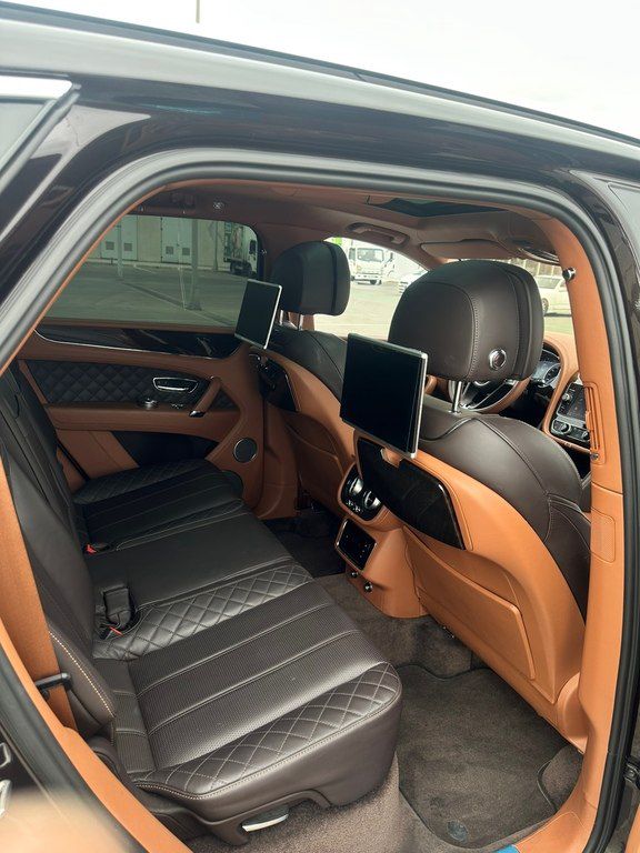 Bentley Bentayga, 6.0 L, 2016 il, 99 628 km 77-TO-277 — Avtomobillər, Bakı (4)