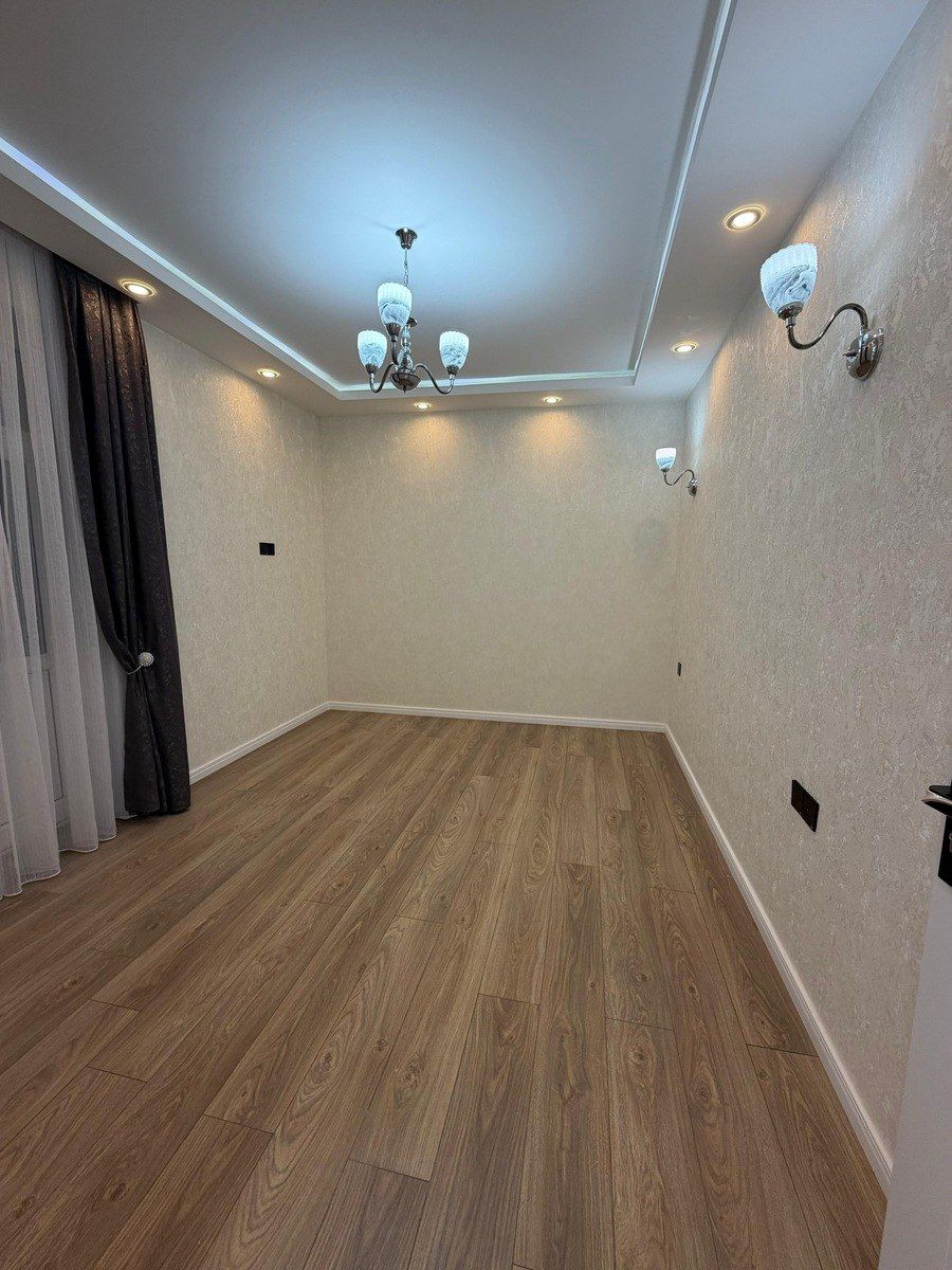 Satılır 2 otaqlı köhnə tikili 60 m² — Mənzil, Bakı (2)