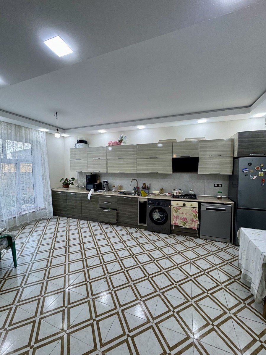 Satılır 4 otaqlı həyət evi/bağ evi 182 m² — Ev, villa, Bakı (8)