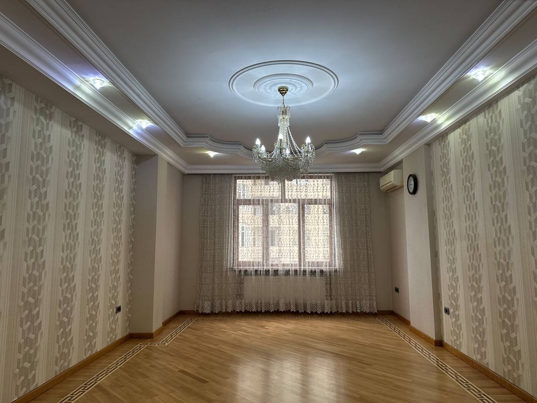 Satılır 3 otaqlı yeni tikili 140 m² — Mənzil, Bakı (4)