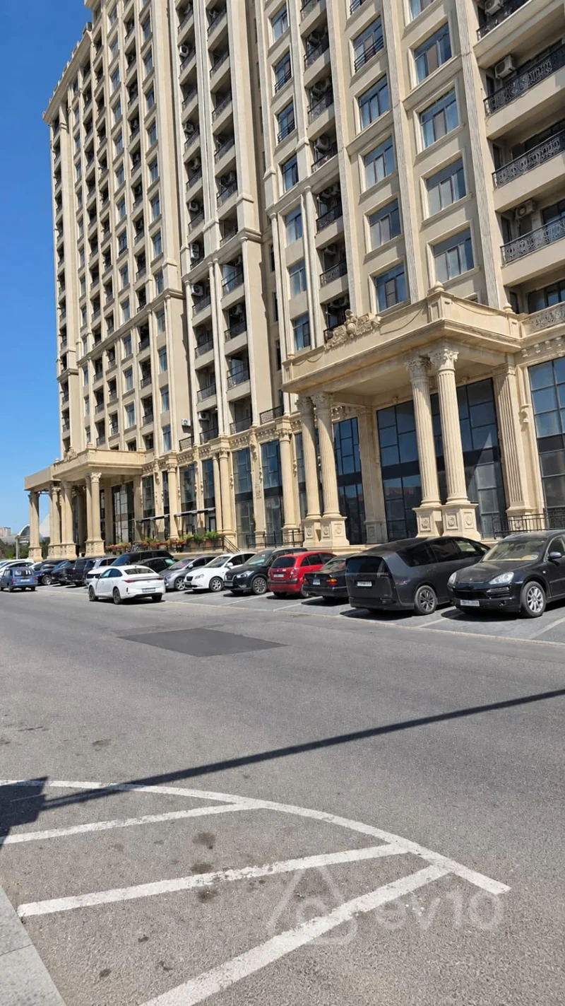 4 otaqlı mənzil, 171 m², Sergey Senyeşkun — Bakı
