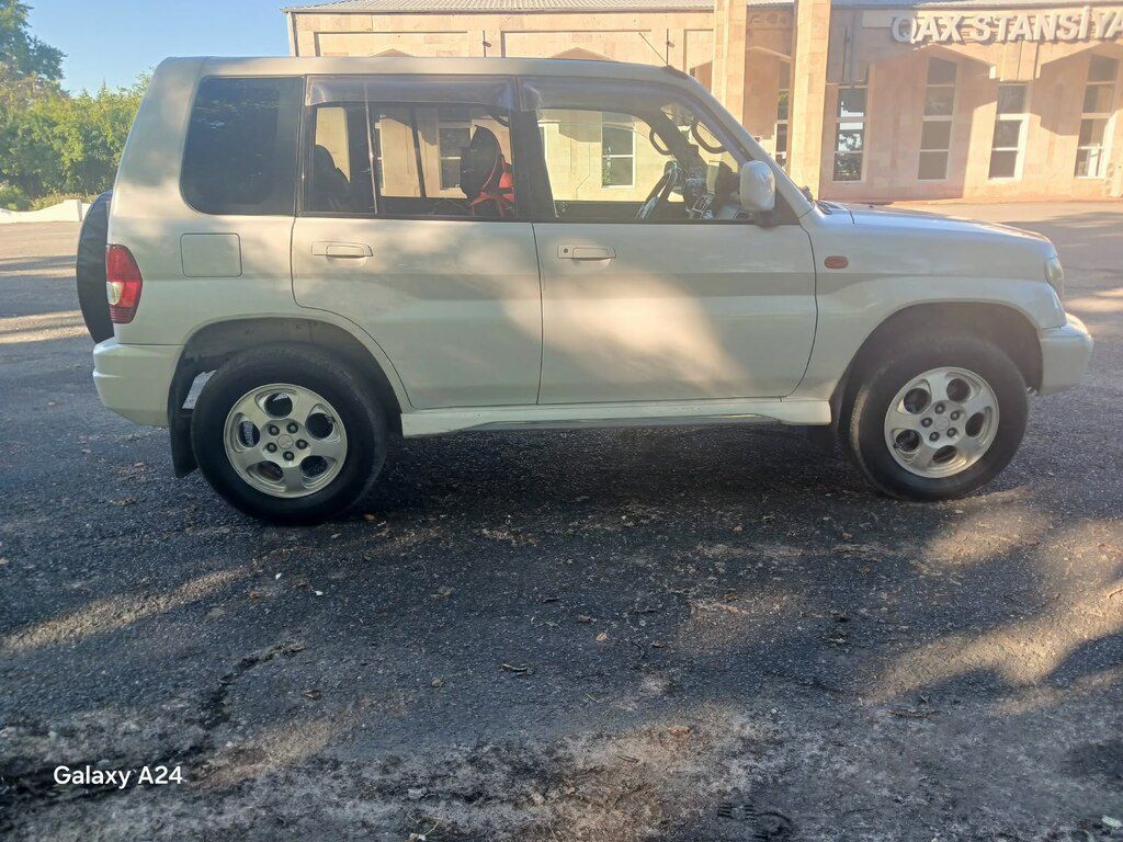 Mitsubishi Pajero io, 1.8 L, 1999 il, 296 000 km — Avtomobillər, Zaqatala (3)