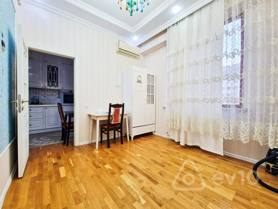 3 otaqlı mənzil, 80 m², Özbəkistan küçəsi — kirayə — Mənzil, Bakı (9)