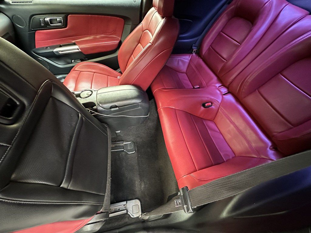 Ford Mustang, 2.3 L, 2015 il, 139 000 km — Avtomobillər, Bakı (8)