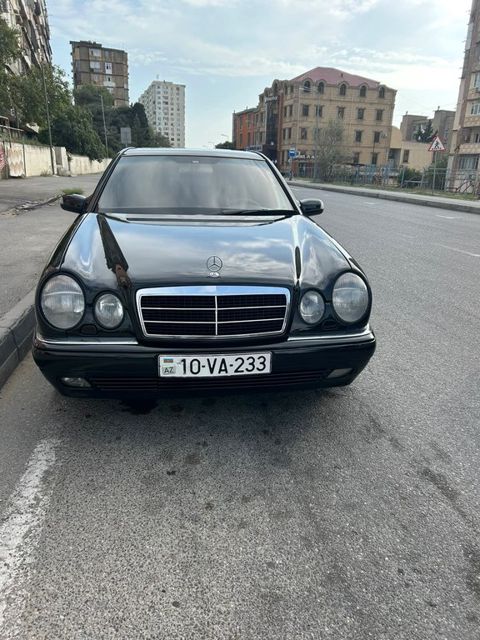 Mercedes E 320, 3.2 L, 2000 il, 400 000 km — Bakı