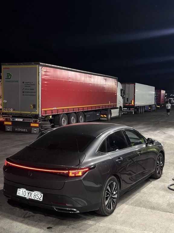 Changan Eado, 1.5 L, 18.4 kWh, 2025 il, 7 555 km 10-YX-852 — Avtomobillər, Bakı (4)
