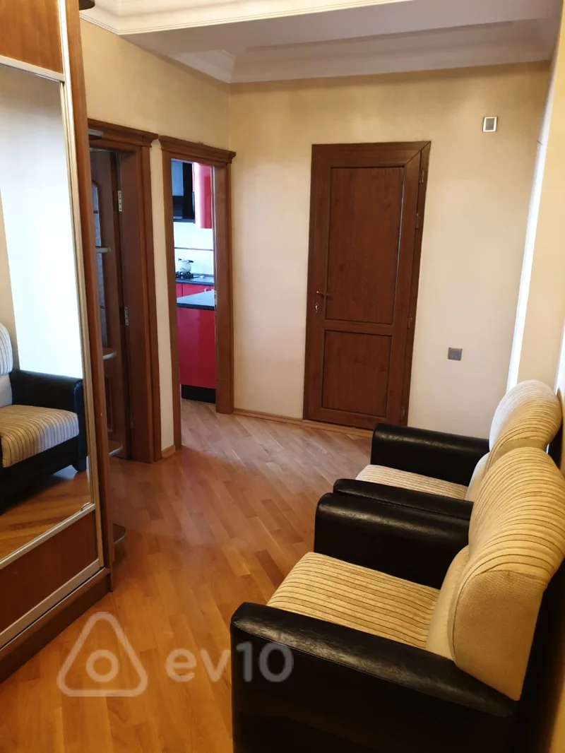 2 otaqlı mənzil, 70 m², Təbriz küçəsi — Mənzil, Bakı (2)