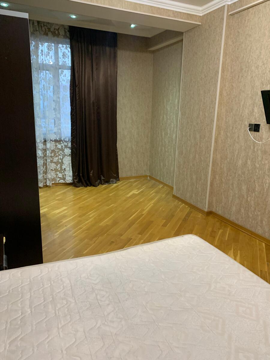 İcarəyə verilir 2 otaqlı yeni tikili 90 m² — Mənzil, Bakı (8)