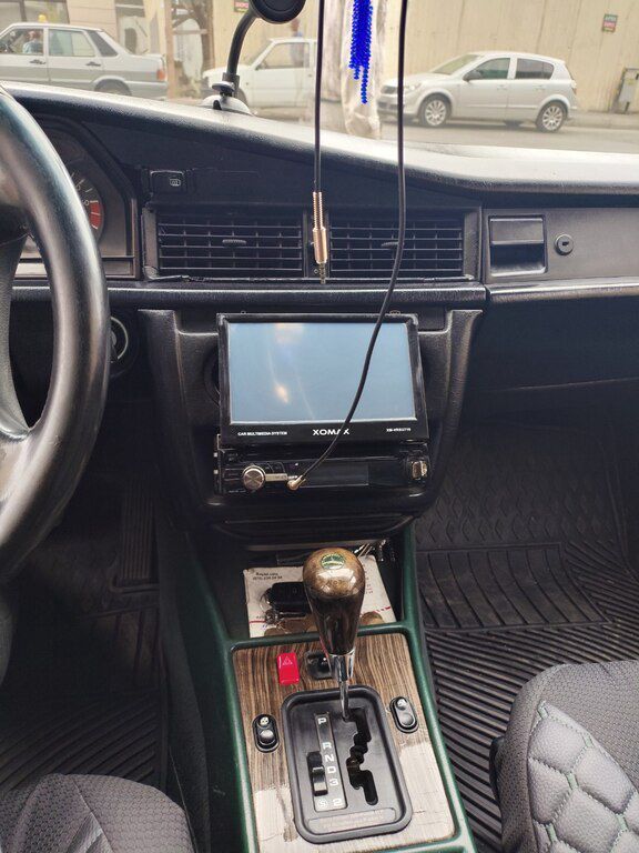 Mercedes 190, 2.3 L, 1990 il, 216 338 km 99-KP-229 — Avtomobillər, Bakı (5)