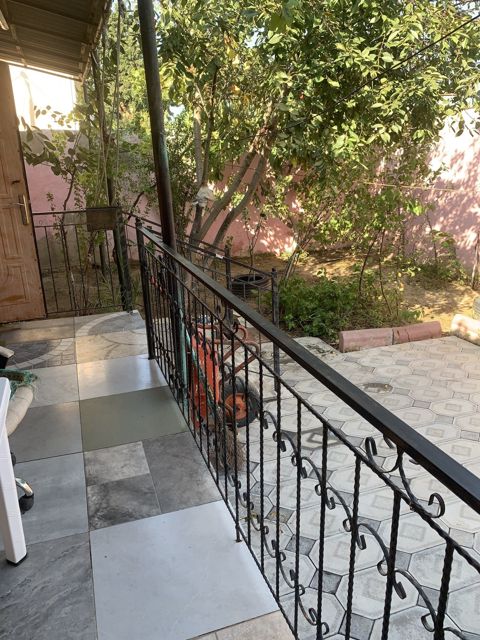 Satılır 3 otaqlı həyət evi/bağ evi 69 m² — Bakı