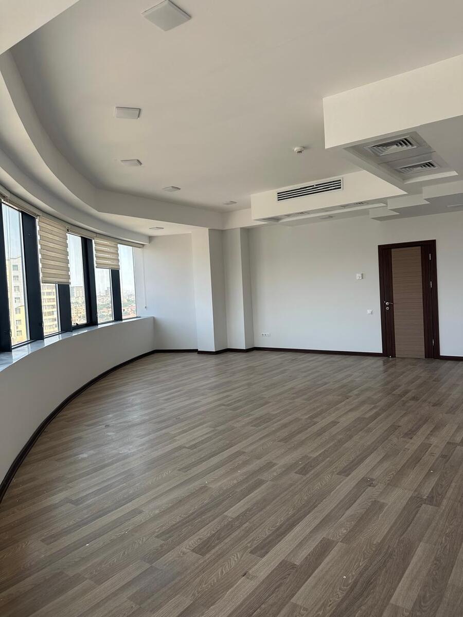 İcarəyə verilir 4 otaqlı ofis 240 m² — Ofis, Bakı (12)