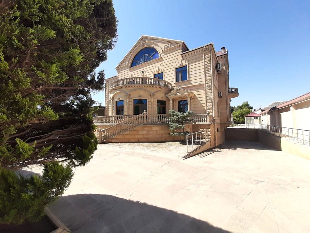 Satılır 6 otaqlı həyət evi/bağ evi 700 m² — Ev, villa, Bakı (2)