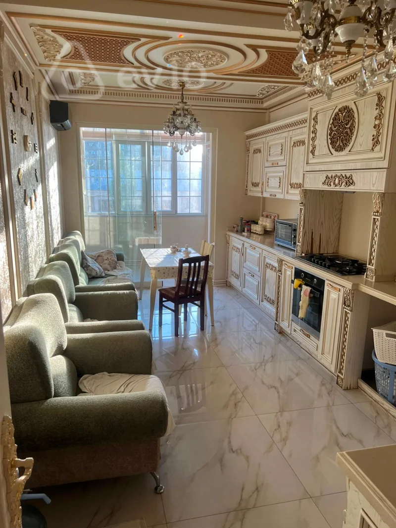 4 otaqlı mənzil, 180 m², Zahid Xəlilov — Mənzil, Bakı (5)