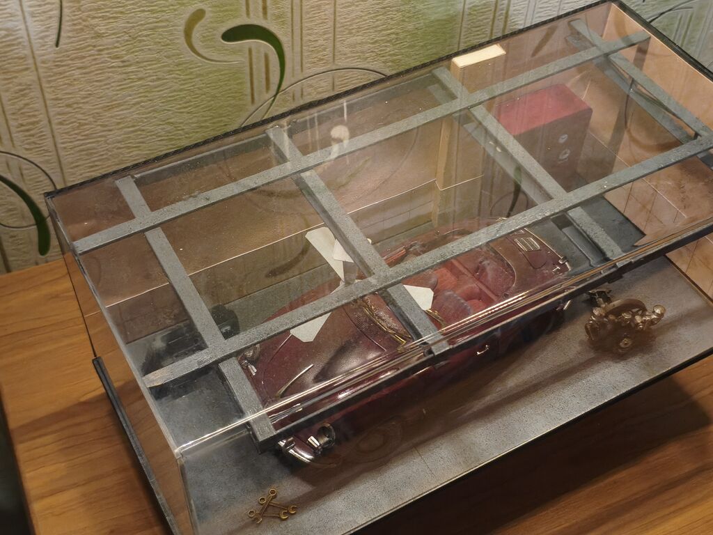 Tamamilə əl işçiliyi ilə hazırlanmış, incə detaylara sahib 1/18 — Modellar, Digah (4)