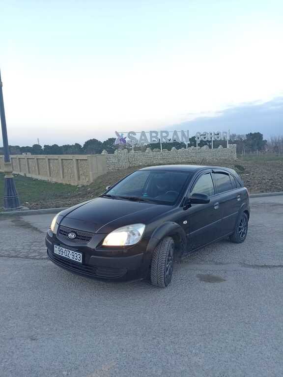 Kia Rio, 1.4 L, 2009 il, 400 000 km 99-OZ-933 — Avtomobillər, Şabran (3)