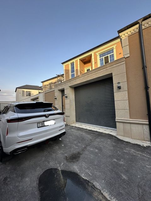 Satılır 4 otaqlı həyət evi/bağ evi 160 m² — Bakı
