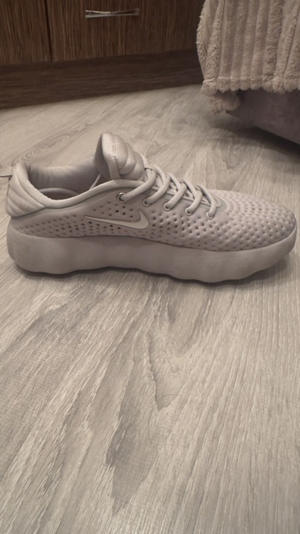Nike Mind 43ölçü ideal veziyetdedi cox az geyinilib nomreyle elaqe — Krossovkalar, Digah (2)