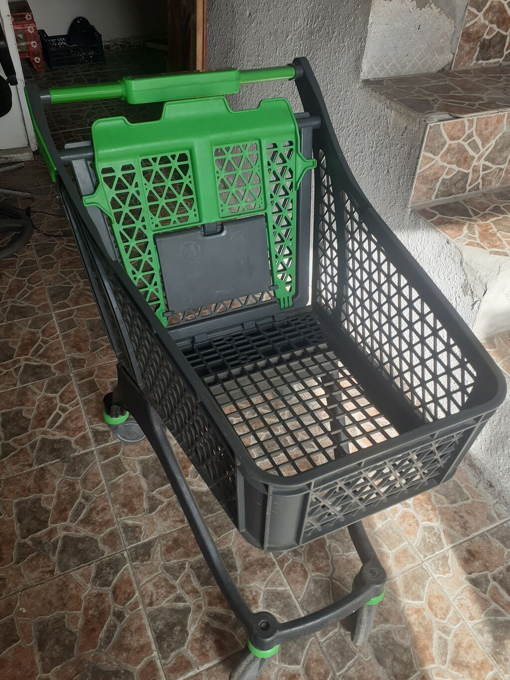 Plastik-supermarket səbəti (ticarət arabası)ı - Material: yüngül və — Ticarət vəzn-səbətləri, Digah (2)