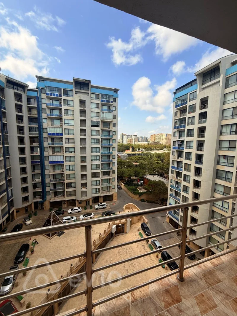 3 otaqlı mənzil, 140 m², Tələt Şıxalıyev — kirayə — Mənzil, Bakı (10)
