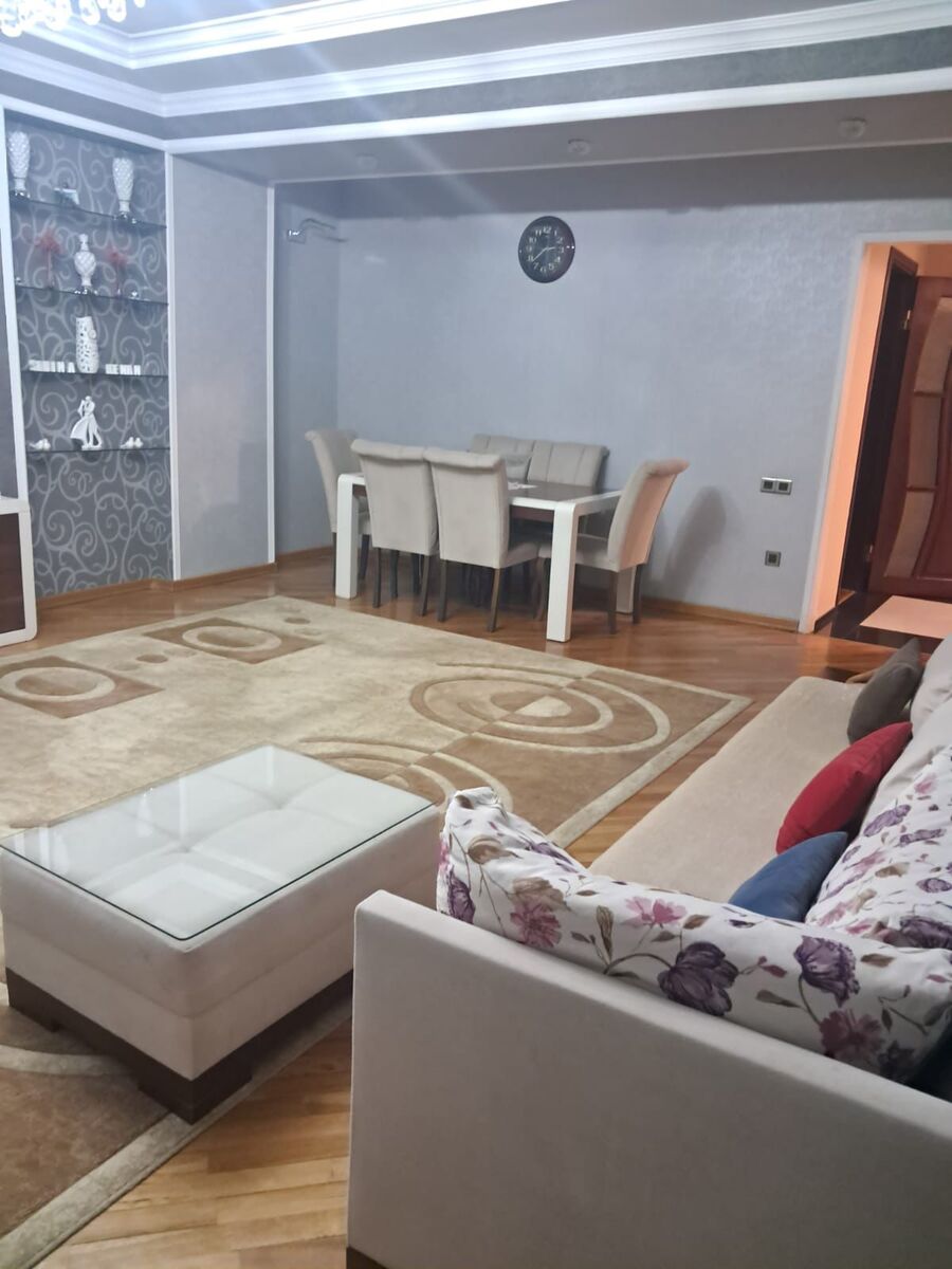 Satılır 3 otaqlı yeni tikili 120 m² — Mənzil, Bakı (2)