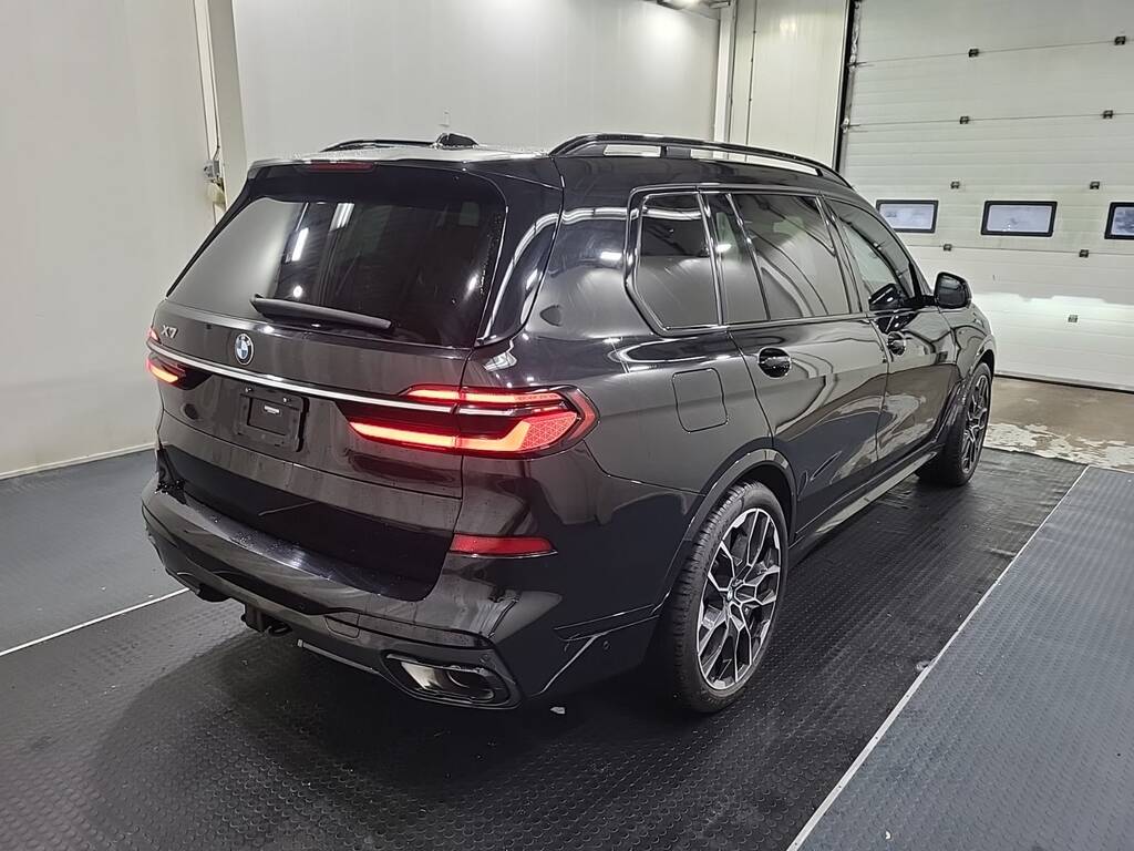 BMW X7, 3.0 L, 2023 il, 88 000 km — Avtomobillər (3)