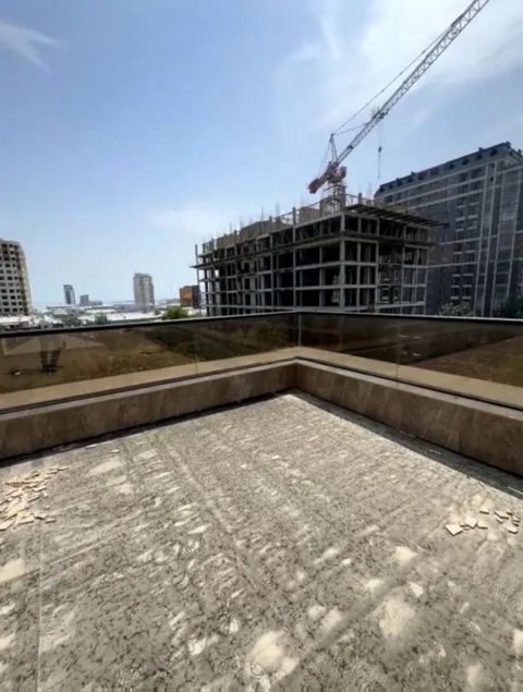 Satılır 4 otaqlı yeni tikili 295 m² — Bakı