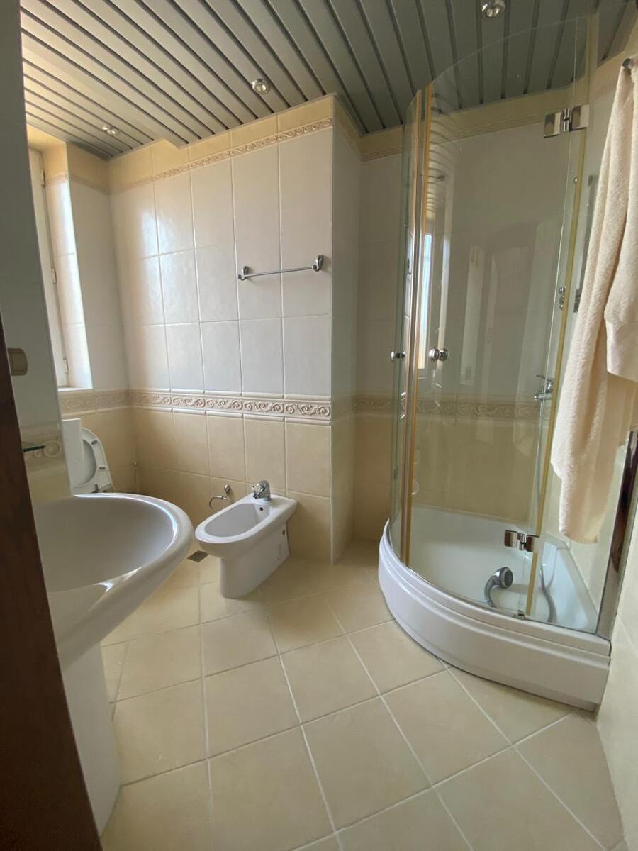 Satılır 3 otaqlı yeni tikili 160 m² — Mənzil, Bakı (7)