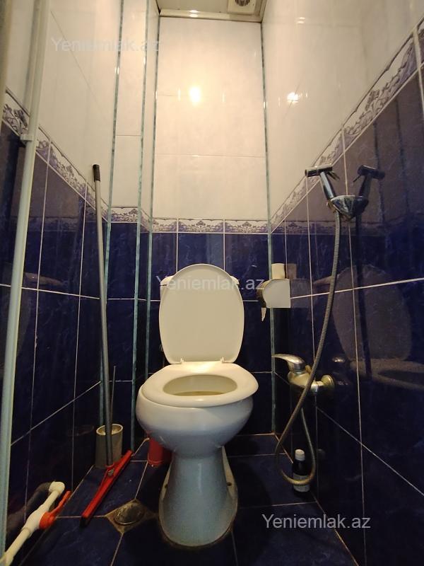 Satılır 3 otaqlı Bina evi menzil (Köhnə tikili), 70 m², 10-cu mikrorayon — Mənzil, Sumqayıt (11)