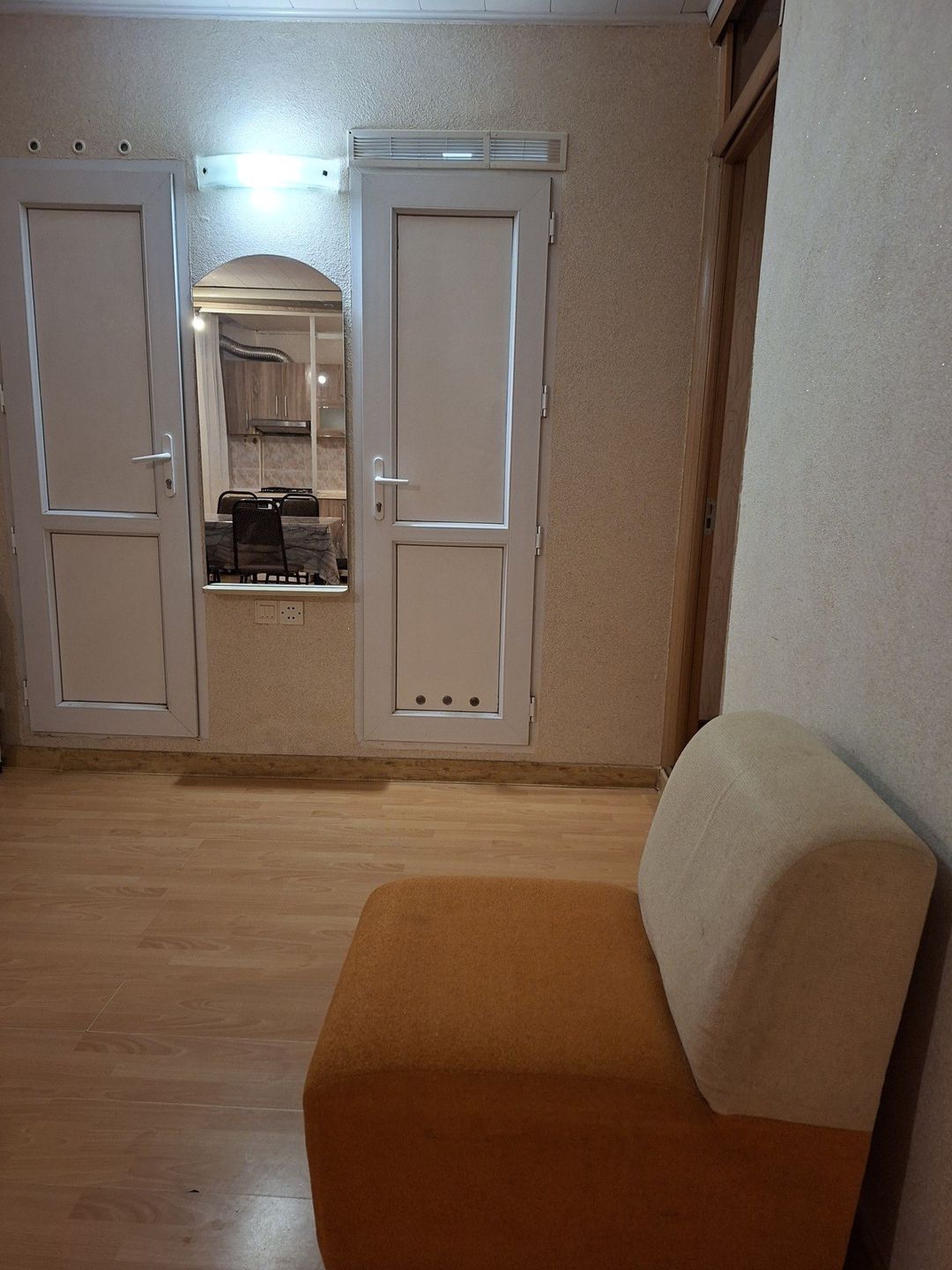 İcarəyə verilir 3 otaqlı köhnə tikili 60 m² — Mənzil, Bakı (6)