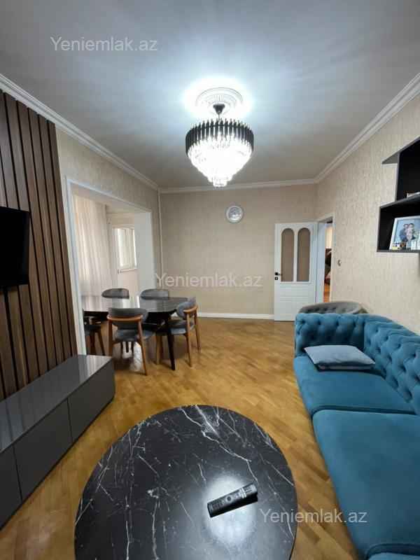Satılır 4 otaqlı Bina evi menzil (Köhnə tikili), 110 m², Binəqədi rayonu — Mənzil, Bakı (3)