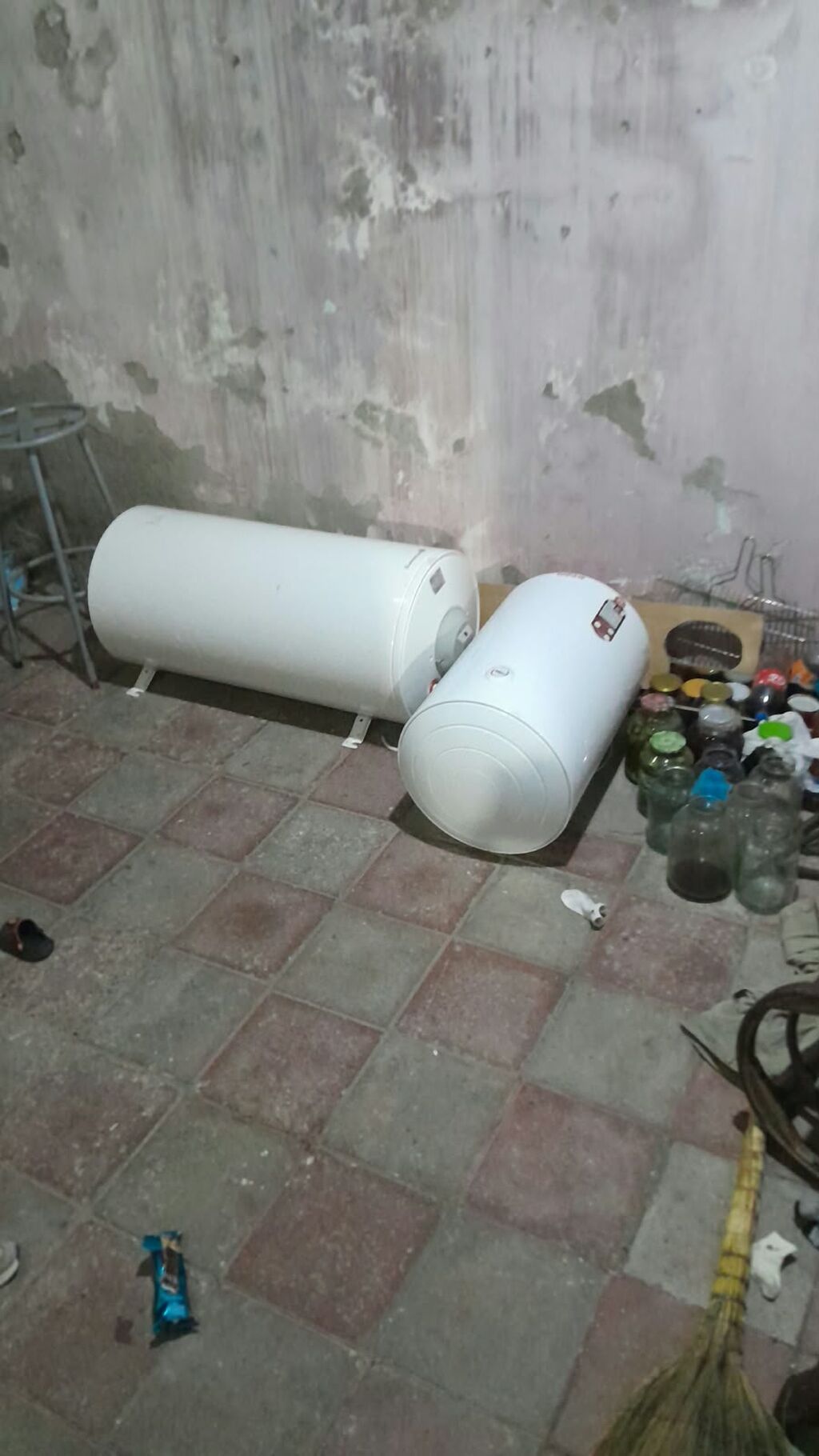 Su qızdırıcıları – 2 ədəd 1) Shıvakı elektrik su qızdırıcısı - Üst — Su qızdırıcılar, Bakı (2)