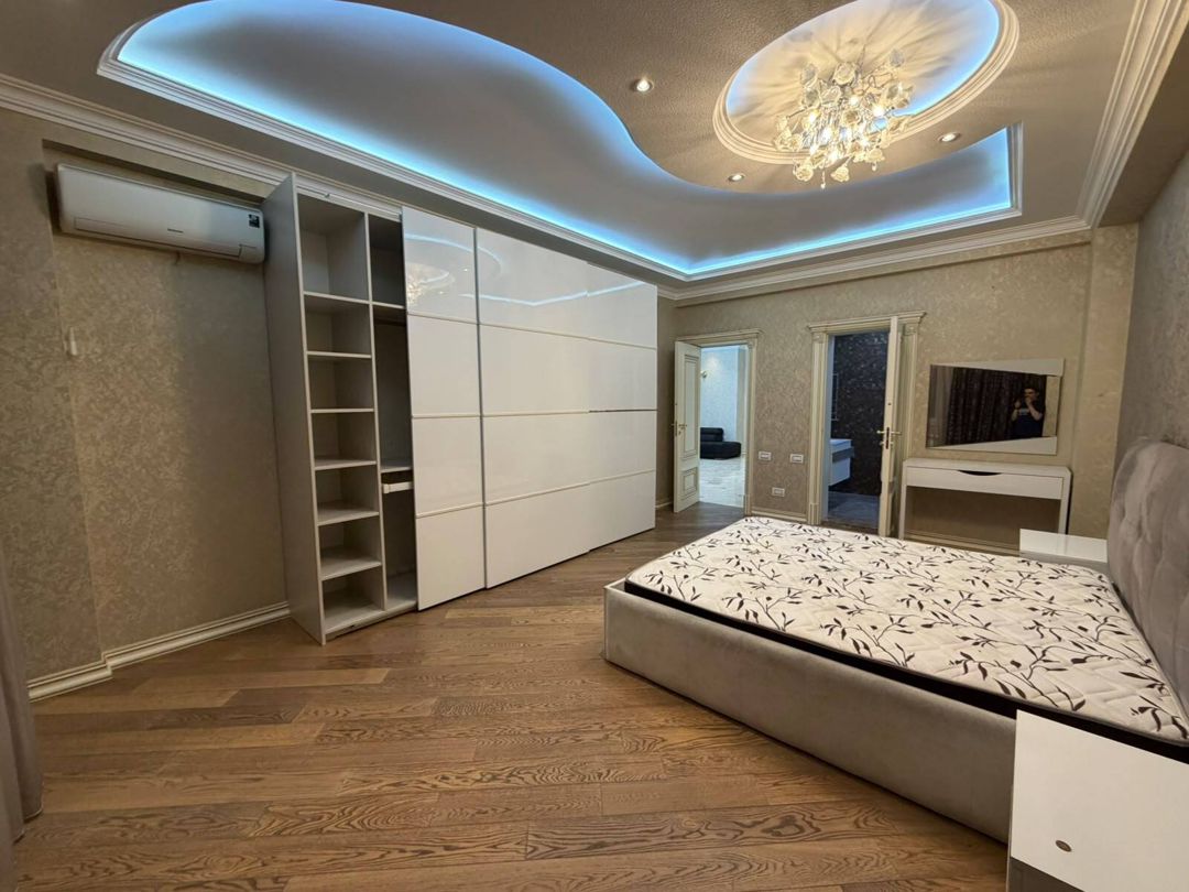 Satılır 3 otaqlı yeni tikili 168 m² — Mənzil, Bakı (5)