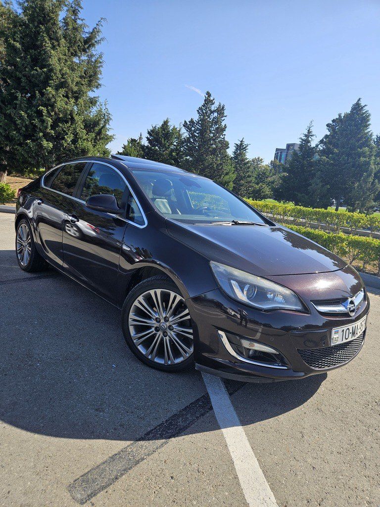 Opel Astra, 1.6 L, 2013 il, 289 000 km 10-MA-957 — Avtomobillər, Bakı (5)