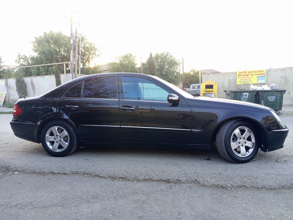 Mercedes E 200, 1.8 L, 2003 il, 331 258 km 99-XY-907 — Avtomobillər, Bakı (3)