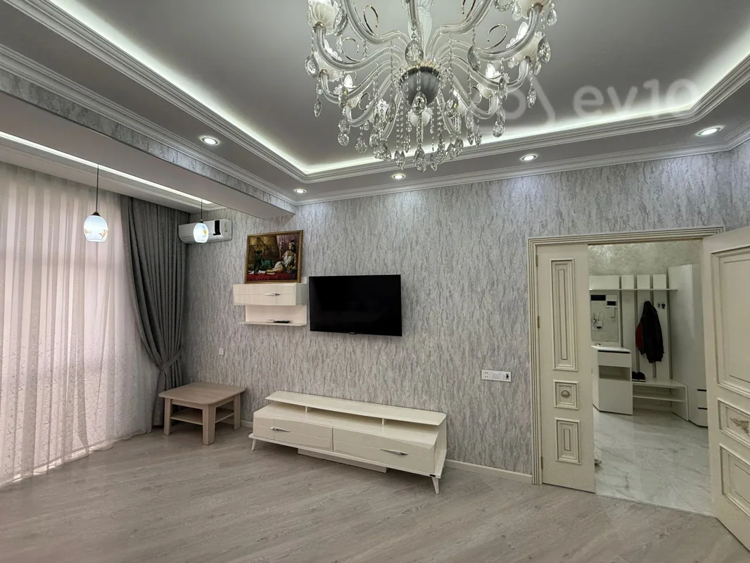 3 otaqlı mənzil, 120 m², Mirəsədulla Mirqasımov küç — Mənzil, Bakı (2)