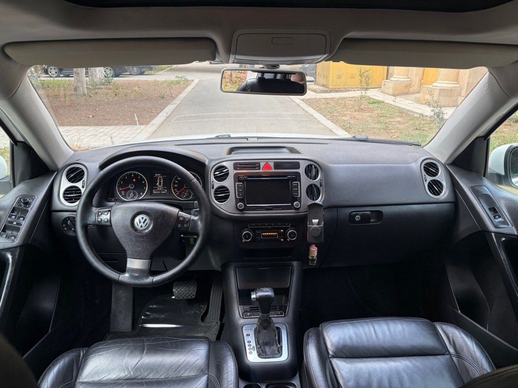 Volkswagen Tiguan, 2.0 L, 2011 il, 182 523 km — Avtomobillər, Bakı (3)