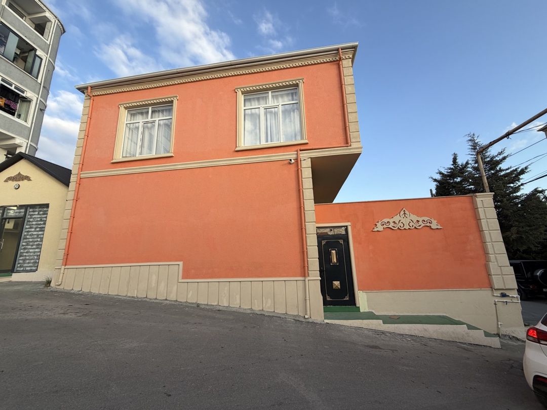 Satılır 4 otaqlı həyət evi/bağ evi 170 m² — Ev, villa, Bakı