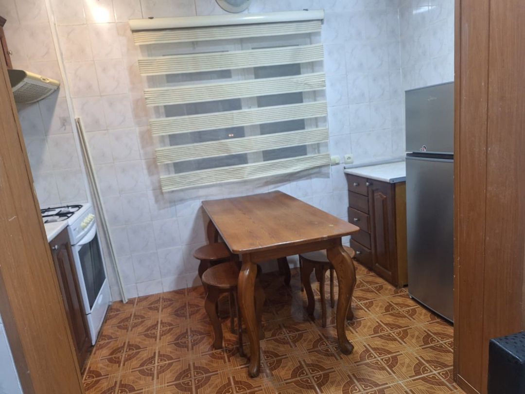 İcarəyə verilir 3 otaqlı köhnə tikili 110 m² — Mənzil, Bakı (8)