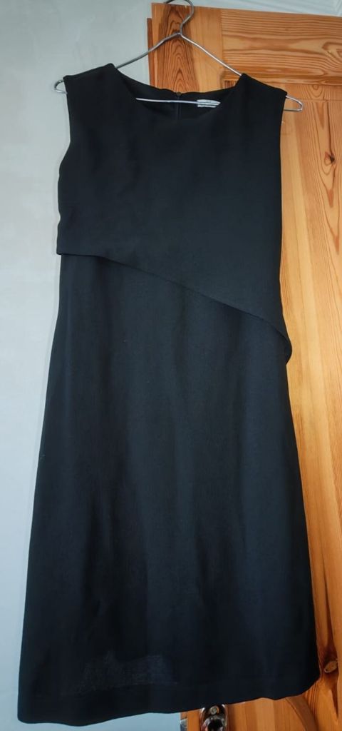 Qara klassik don - Rəng: Saf qara - Model: Sadə, zərif “little black — Bakı