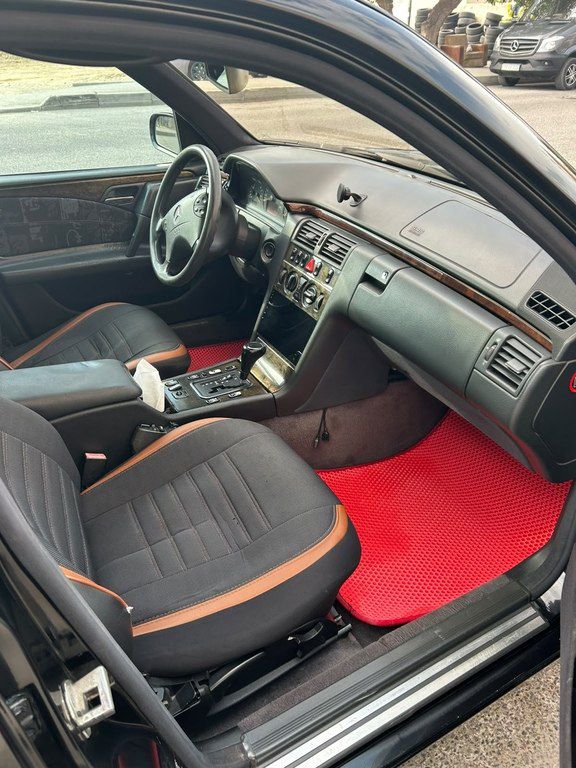 Mercedes E 320, 3.2 L, 2000 il, 400 000 km 10-VA-233 — Avtomobillər, Bakı (5)