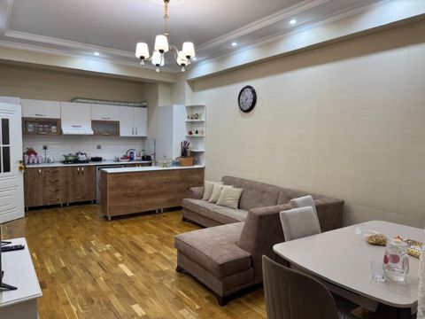 Satılır 3 otaqlı yeni tikili 80 m² — Bakı