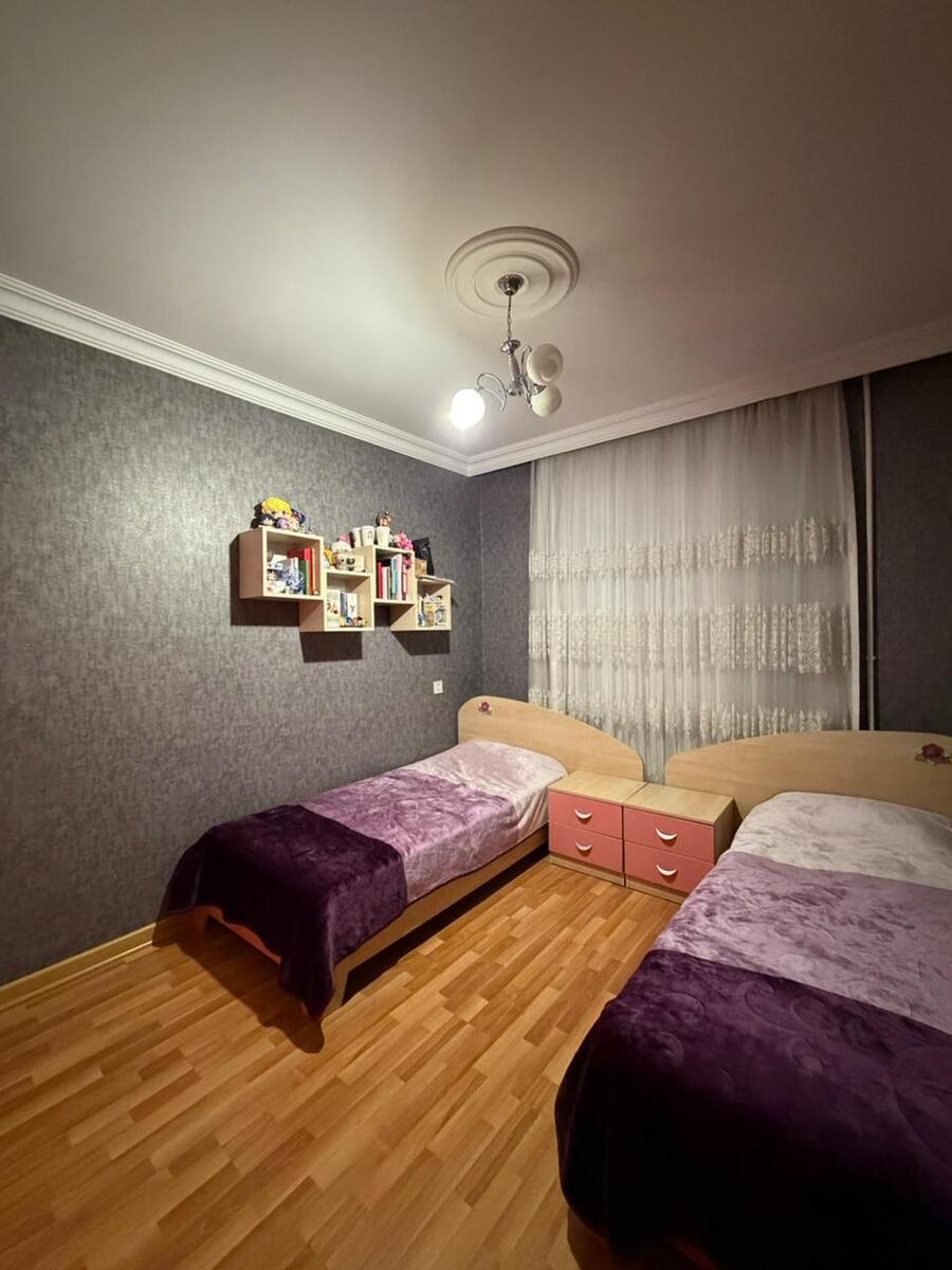 Satılır 5 otaqlı köhnə tikili 120 m² — Mənzil, Bakı (10)