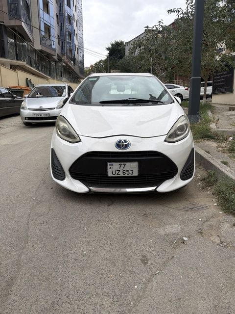 Toyota Aqua, 1.5 L, 0.87 kWh, 2019 il, 140 000 km — Bakı