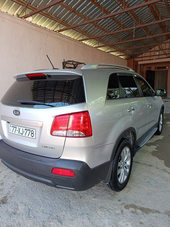 Kia Sorento, 2.0 L, 2010 il, 285 000 km 77-XJ-778 — Avtomobillər, Bakı (10)