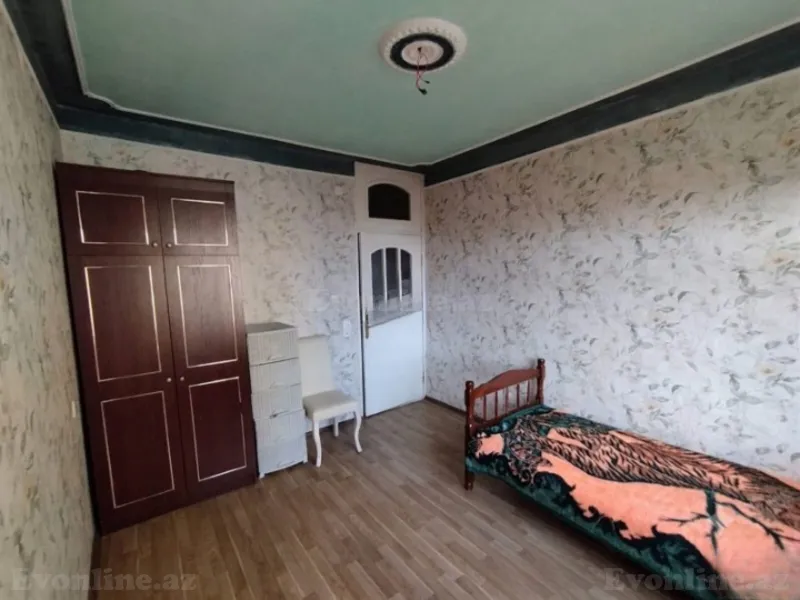 Satılır 3 otaqlı Mənzil Köhnə tikili 60 m² Bakı, Xətai r., Xalqlar Dostluğu m., Əhmədli — Mənzil, Bakı (2)