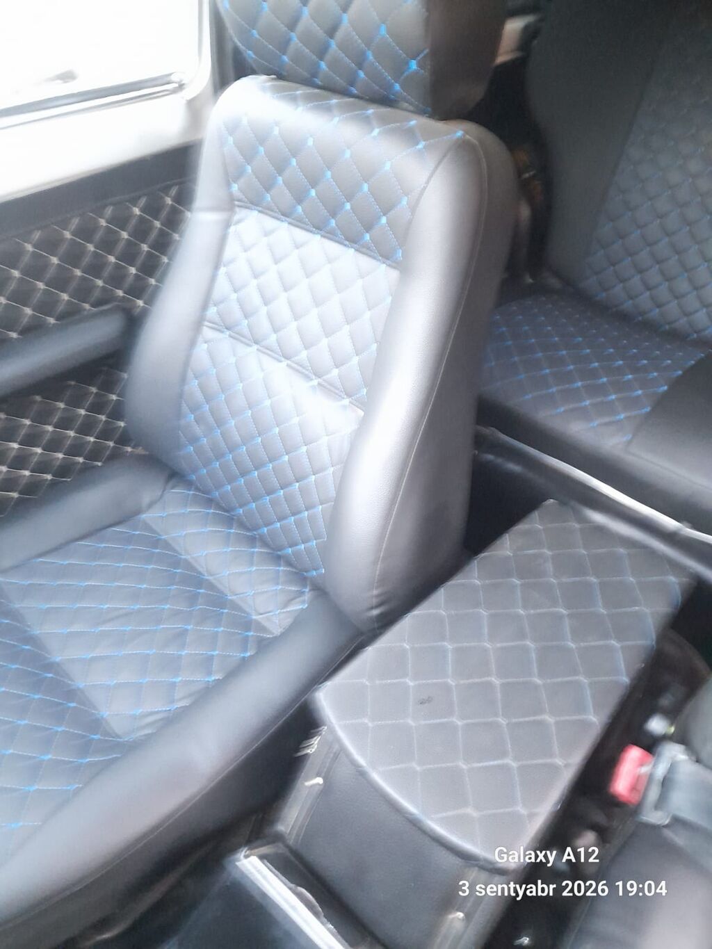 Lada Niva (3 qapı) – ağ rəng, 4x4 ofroud krossover/SUV. Texniki 77-FH-953 — Avtomobillər, Masallı (4)